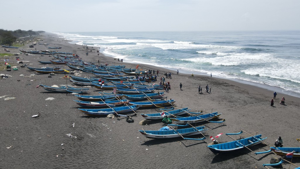 Pantai Dewaruci Jatimalang - Foto Sampul Utama