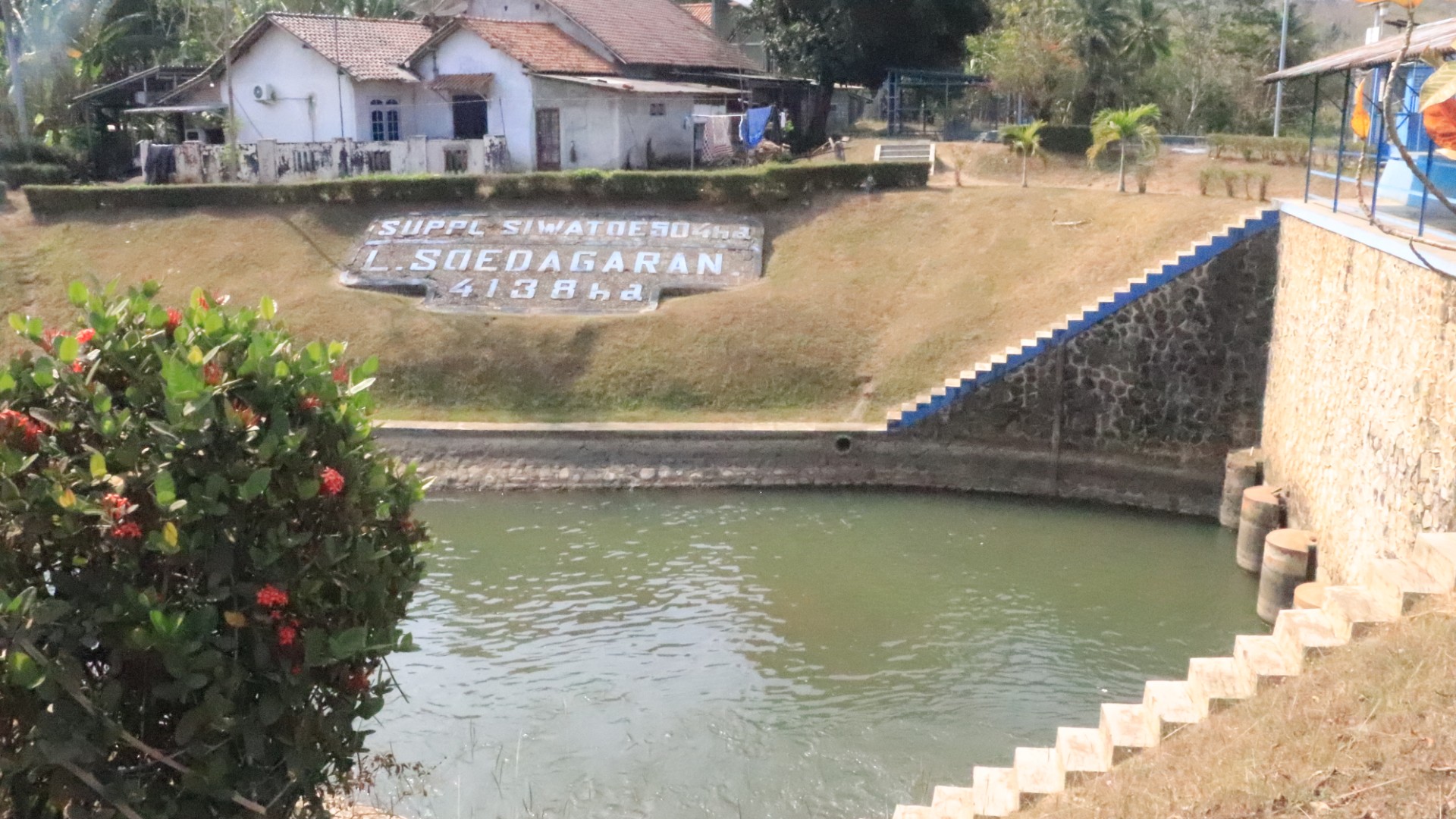 Bendungan  Bandung Selis - Dokumentasi Wisata